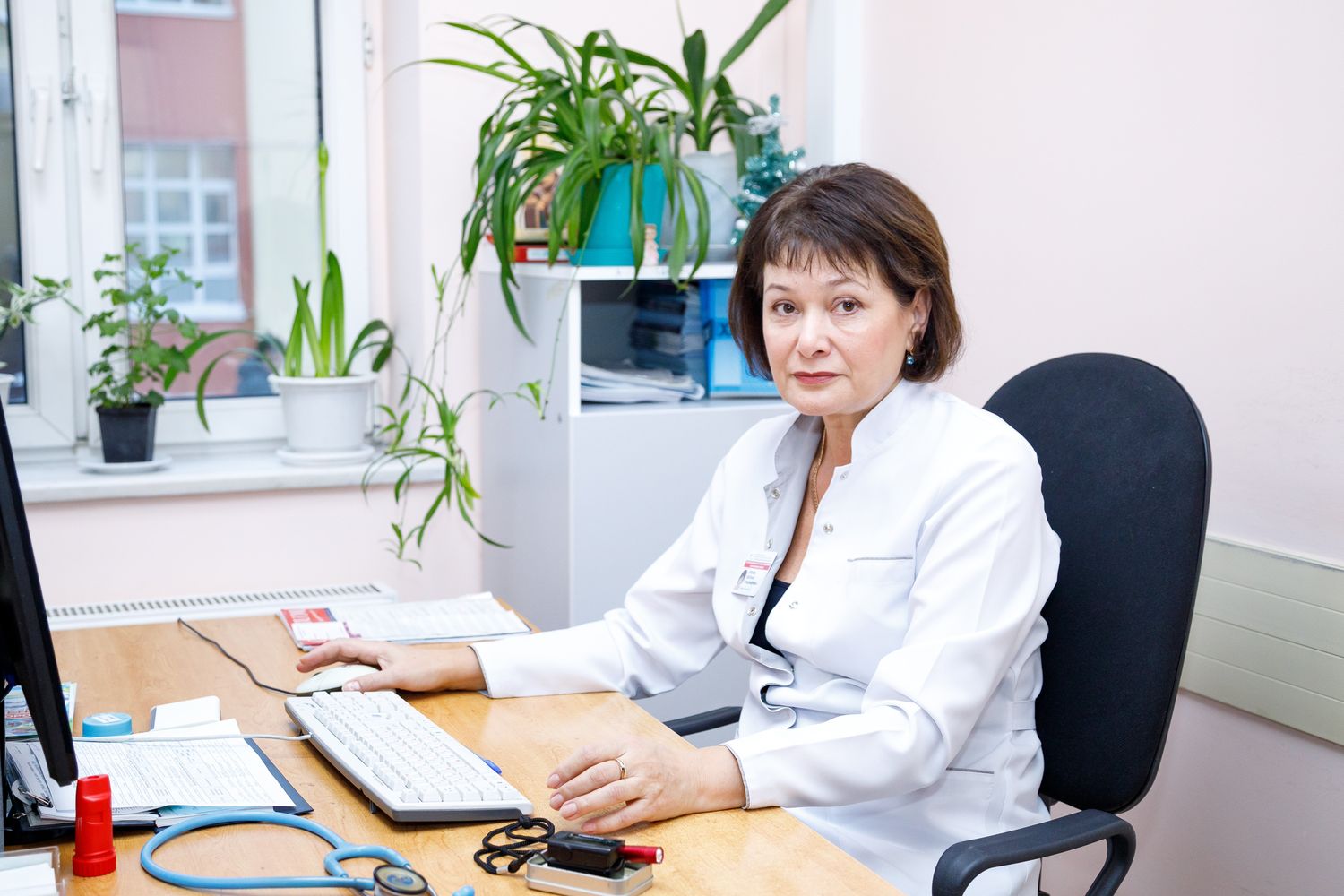 пульмонологи областной клинической больницы. пульмонология областная владимирская больница смирнов. пульмонологи областной клинической больницы. прием врача пульмонолога. врач пульмонолог.