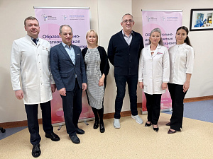 Школа для пациентов, страдающих наследственным раком молочной железы: развеиваем мифы и даем надежду Школа для пациентов, страдающих наследственным раком молочной железы: развеиваем мифы и даем надежду